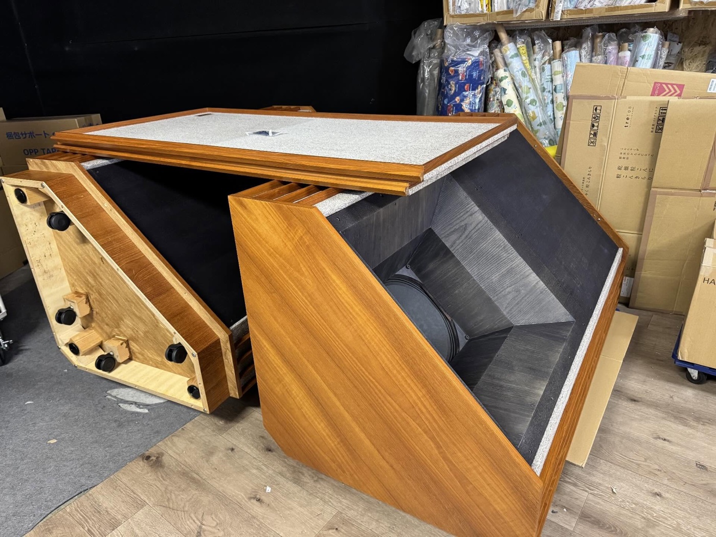 2026 日本音響代購集運全攻略：Accuphase、Luxman、B&W、JBL 二手音響五折入手，安全運回台灣