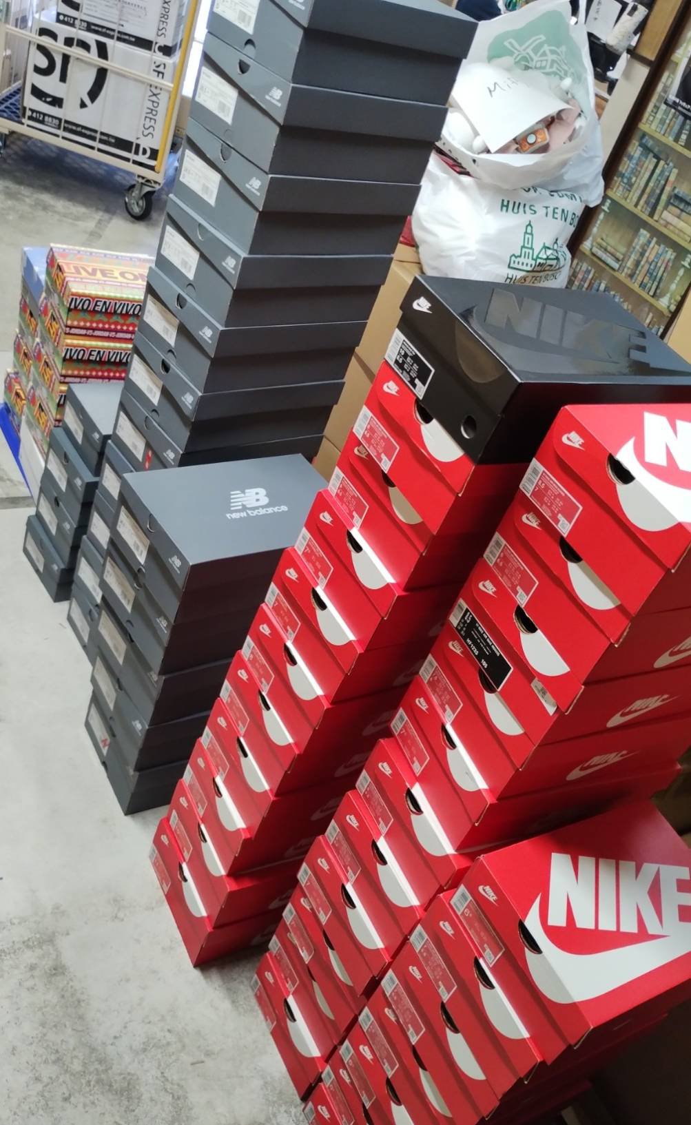 潮鞋逐雙分類整理